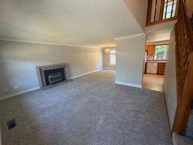 Main picture of 7095 SW 99th Pl