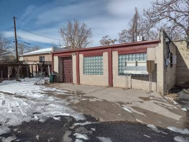 Main picture of 3015 W 44th Ave