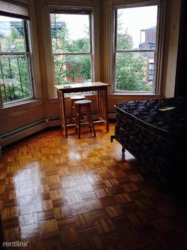 Main picture of 40 Anderson St