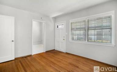 Main picture of 3207 L St