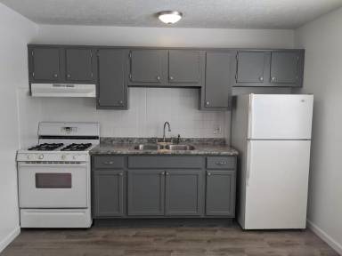 Main picture of 186 Bernower Ave SW