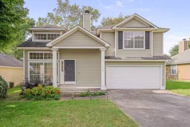 Main picture of 125 River Oaks Dr