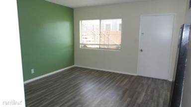 Main picture of 1070 Gardenia Ave