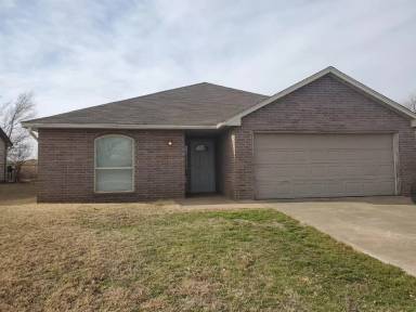 Main picture of 918 Valley View Rd