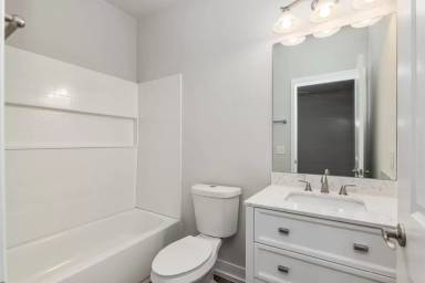 Main picture of 1395 NW 6th Ave
