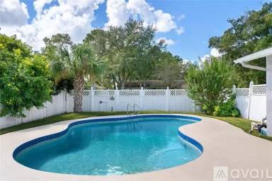 Main picture of 1946 King Arthurs Ct