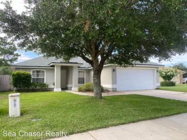 Main picture of 1748 Saw Lake Dr
