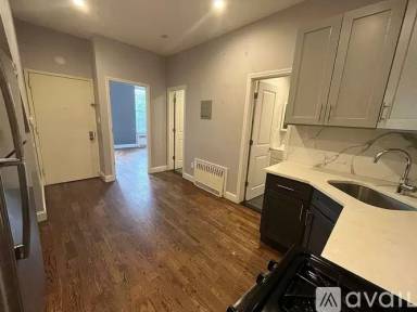 Main picture of 1851 Eastern Pkwy