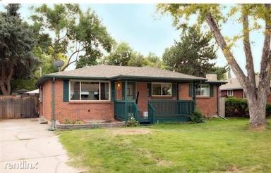 Main picture of 4720 E Jewell Ave