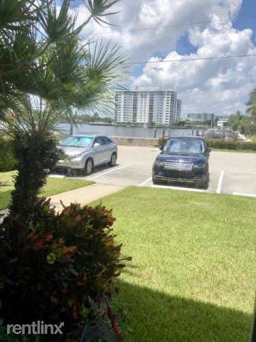 Main picture of 990 Casuarina Rd