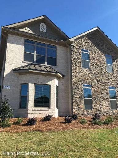 Main picture of 1102 Runningvine Ln