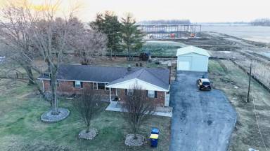 Main picture of 5246 N 600 W