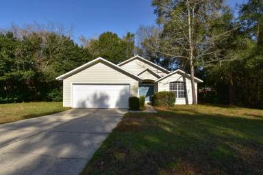 Main picture of 8318 SW 64th Pl