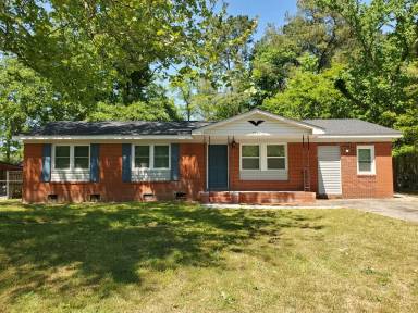 Main picture of 7606 Southgate Rd