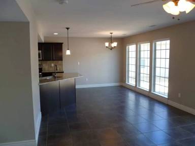 Main picture of 1006 S Louisville Dr