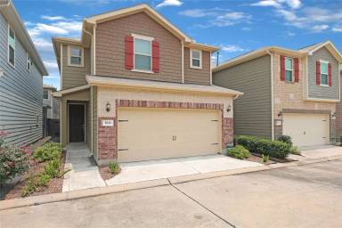 Main picture of 1846 Commons Meadow Ln
