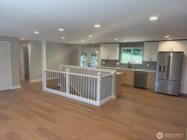 Main picture of 4515 Chrisella Rd E
