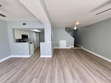 Main picture of 2623 Fan Palm Dr