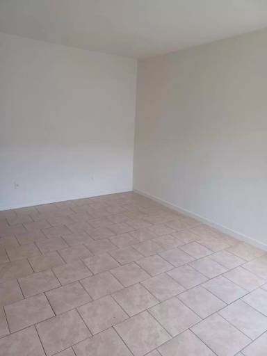 Main picture of 315 N Oceana Blvd