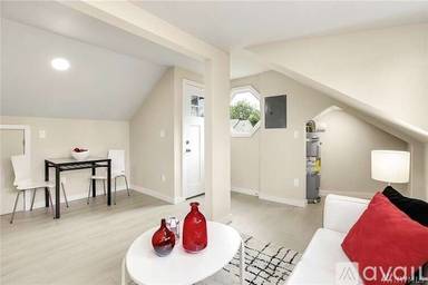 Main picture of 12334 Sand Point Way NE