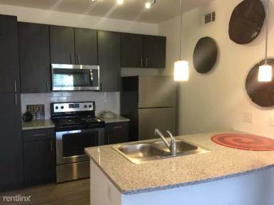 Main picture of 1504 Aquarena Springs Dr