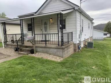 Main picture of 2507 2nd St