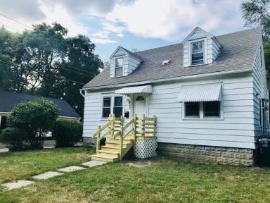 Main picture of 825 Albert Ave