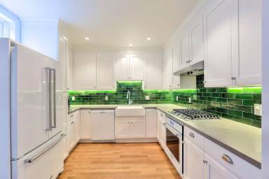 Main picture of 116A Lundys Ln