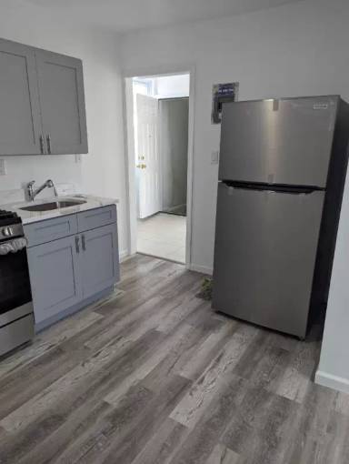 Main picture of 53 17th Ave