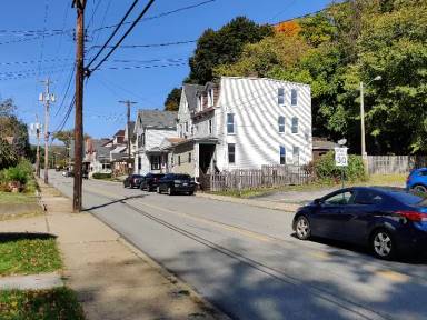 Main picture of 76 Grant Ave