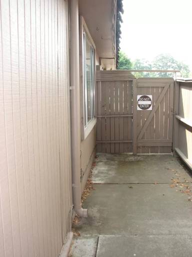 Main picture of 111 Lincoln St