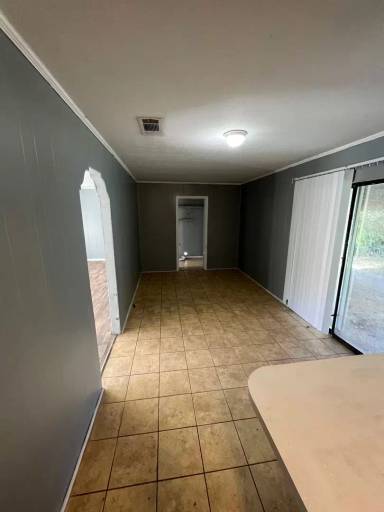 Main picture of 3014 Lone Oak Dr