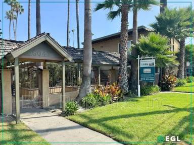 Main picture of 8043 Chapman Ave