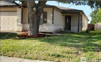 Main picture of 4046 Bulverde Pkwy