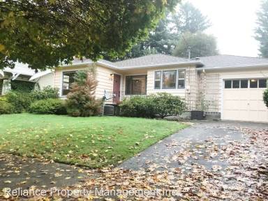 Main picture of 2024 NE 50th Ave
