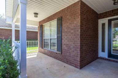 Main picture of 28347 Chateau Dr