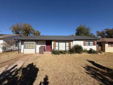 Main picture of 2604 44th St