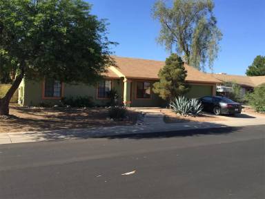 Main picture of 465 E Providence Dr