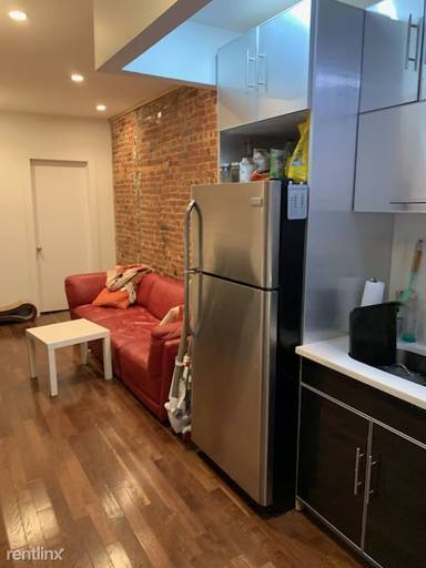 Main picture of 627 Sterling Pl