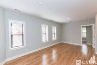 Main picture of 354-58 W Dickens Ave & 2103-11 N Sedgwick Ave Apartments