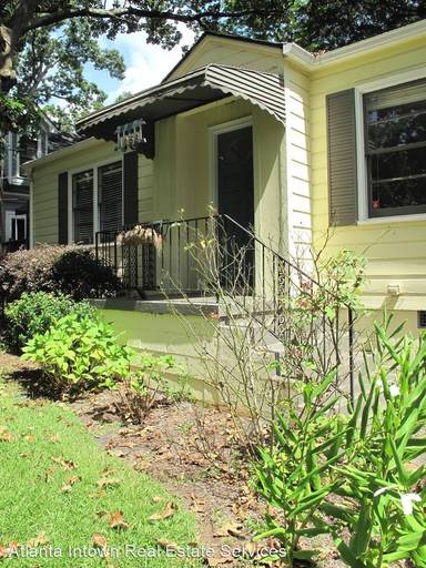 Main picture of 1258 Woodland Ave SE