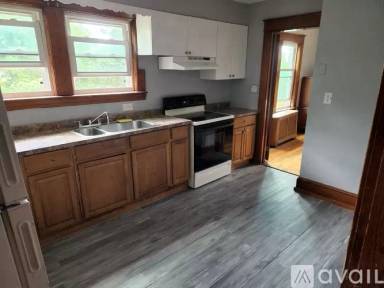 Main picture of 145 Blossom St