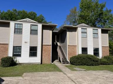 Main picture of 1911 45th Ave