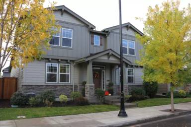 Main picture of 5328 SE Lone Oak St