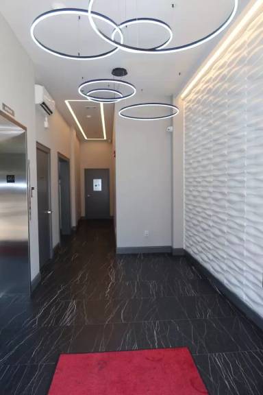 Main picture of 305 W Side Ave