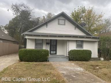 Main picture of 932 E Richmond Ave