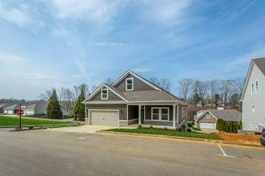 Main picture of 2776 Ridge Park Dr NE
