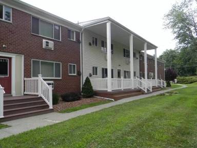 Main picture of 90 Osborne Hill Rd