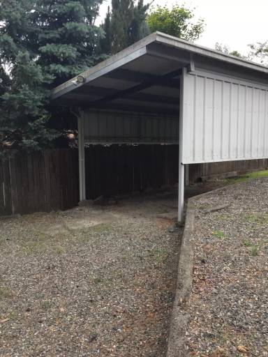Main picture of 420 21st Ave SW