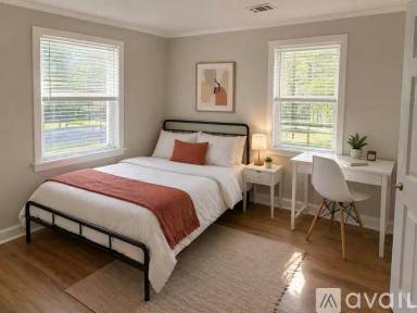 Main picture of 413 Howard Rd
